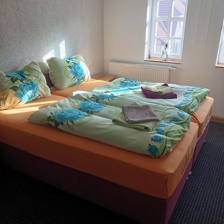 Ferienwohnung Leon Heldburg ภายนอก รูปภาพ